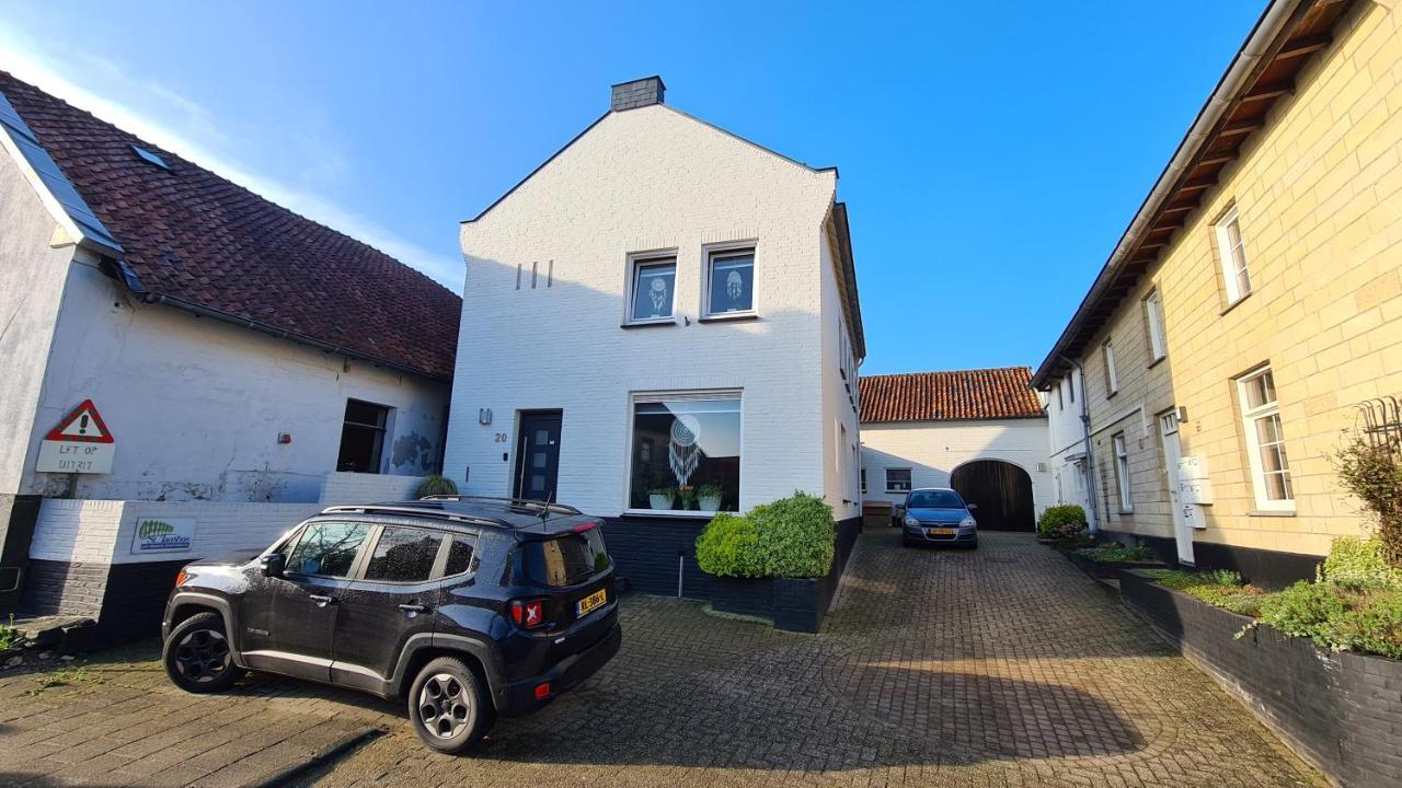 Roos Guesthouse Holiday Appartements Valkenburg aan de Geul Εξωτερικό φωτογραφία
