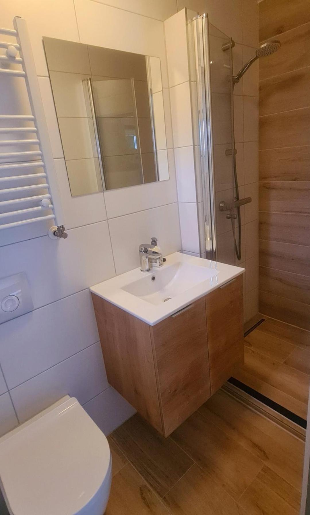 Roos Guesthouse Holiday Appartements Valkenburg aan de Geul Δωμάτιο φωτογραφία